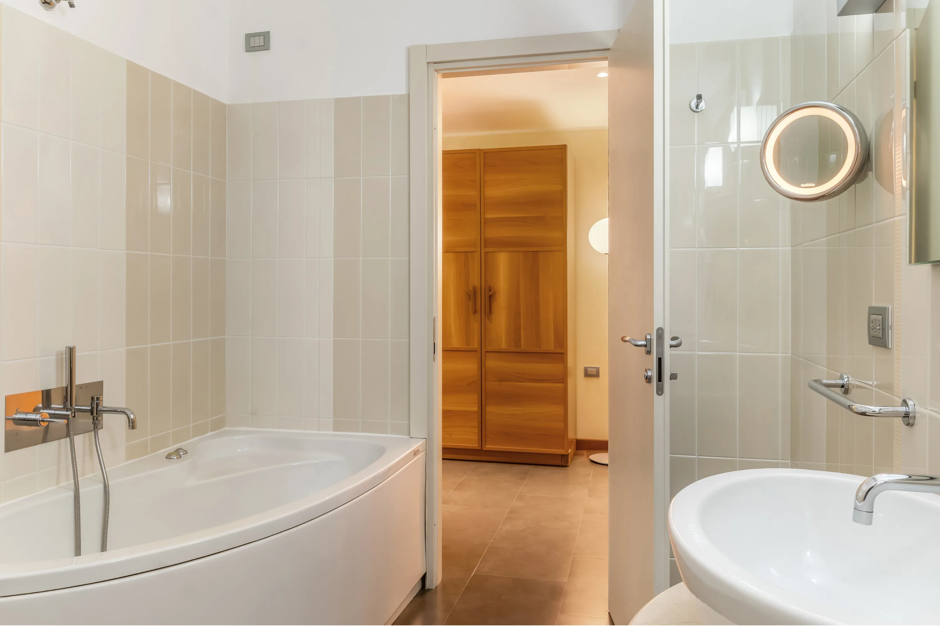 Suite Deluxe Hotel Langhe & Monferrato - galleria